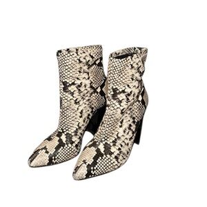 Vince Camuto Setillen Black/White Stretch P Snake Boots, 6.5